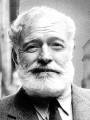 Ernest Hemingway gana el Premio Nobel de Literatura