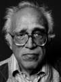 Nace escritor Carlos Monsiváis