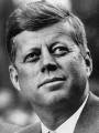 Nace John Kennedy