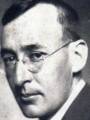 Nace Julio Torri