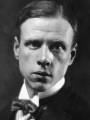 Nace Sinclair Lewis