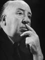 Nace Sir Alfred Hitchcock