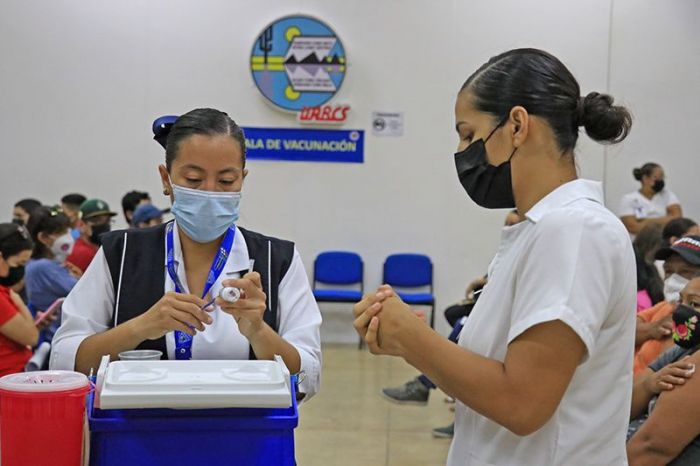 Secretaría de Salud de Baja California Sur en vacunación ...